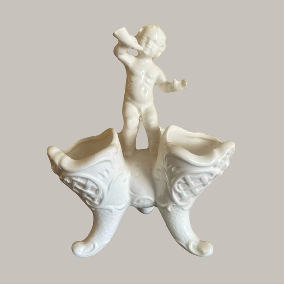 Vintage Other - Vintage Rococo Style Porcelain Vase 3 Horn Putto Cottagecore